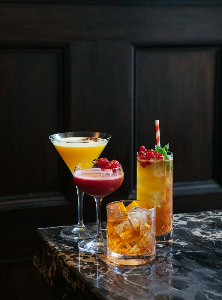 Teacher's Bar 4