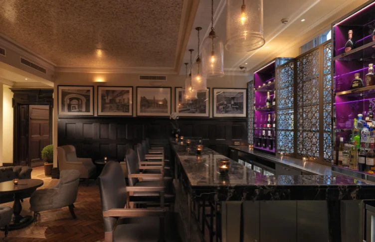 Teacher's Bar 3
